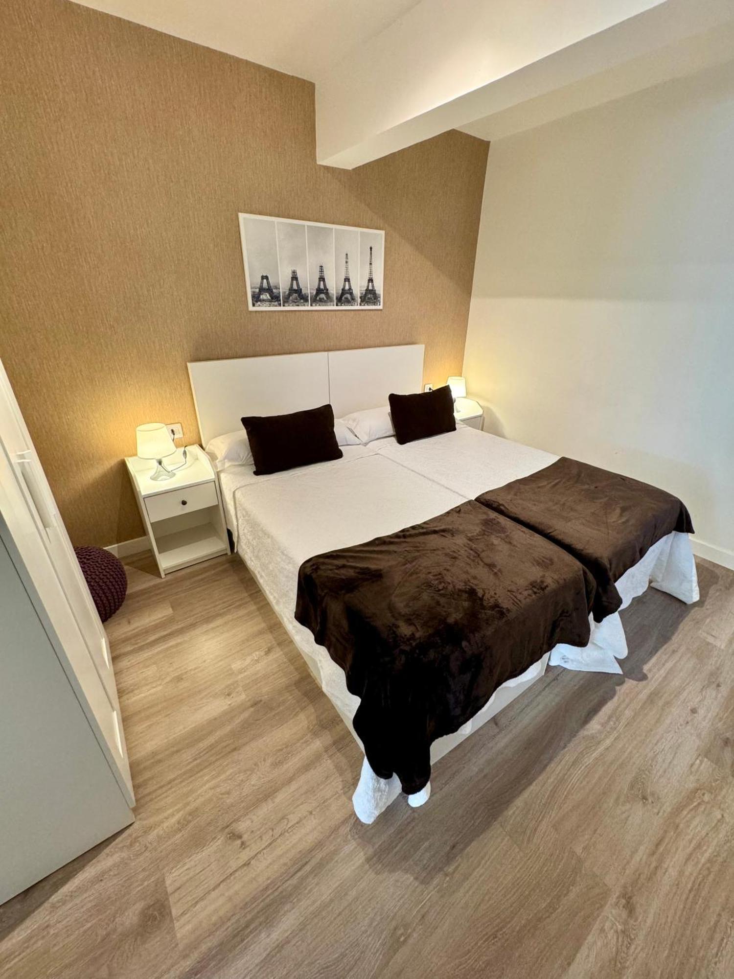 Apartamento Quintana Oviedo Exteriör bild